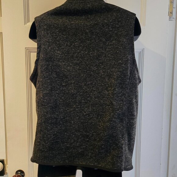 Men's Beverly Hills Polo Club Fleece Vest Size L Black Zip Pockets Sleeveless - Picture 2 of 7